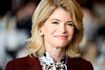Den amerikanske ambassadør Carla Sands til valgfest 3. november. Hun har retweetet en række påstande om, at valget ikke er foregået som det burde. Foto: Philip Davali/Ritzau Scanpix
