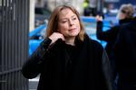 »Der er ingen fremskridt i vandalisme, og der er ingen kunst i at smide en statue i vandet«, skriver Joy Mogensen (S) i et Facebook-opslag. Foto: Jens Dresling/POLFOTO