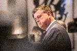 Arkivfoto. Danskerne mener, at Mogens Jensen har håndteret minksagen dårligt. Foto: Olafur Steinar Gestsson/Ritzau Scanpix