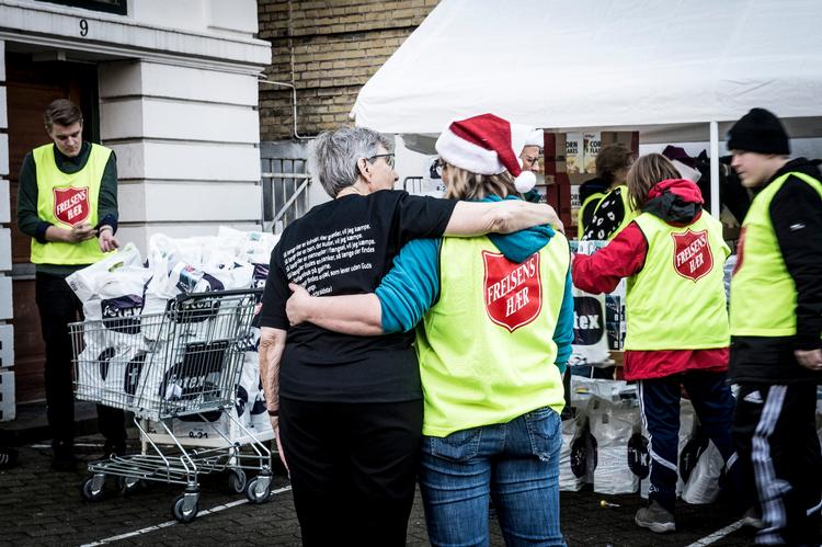Tusindvis af danskere får hvert år julehjælp af blandt andre Frelsens Hær. Se her, hvor du ellers kan søge om hjælp. Arkivfoto Foto: Linda Johansen/POLFOTO
