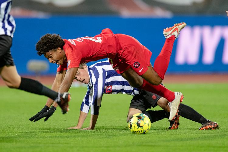 Jens-Lys Cajuste var igen en stærk skikkelse på mestrenes midtbane.  Foto: Bo Amstrup/Ritzau Scanpix
