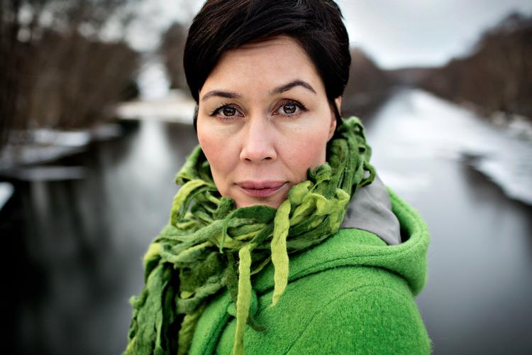 Den grønlandske skuespiller Nukâka Coster-Waldau skal være fortæller sammen med Lars Mikkelsen på DR's næste store dramadokumentar. Foto: Martin Lehmann/POLFOTO