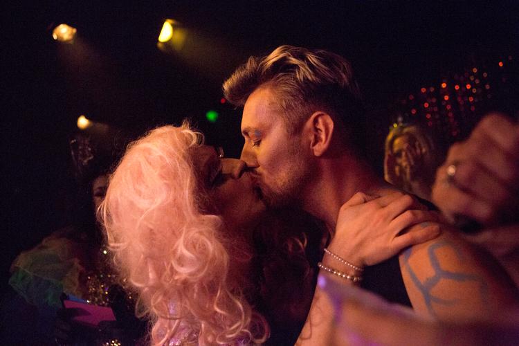 Få ungerne passet og tag til Bøssehusets juleshow. Foto: Louise Herrche Serup/POLFOTO
