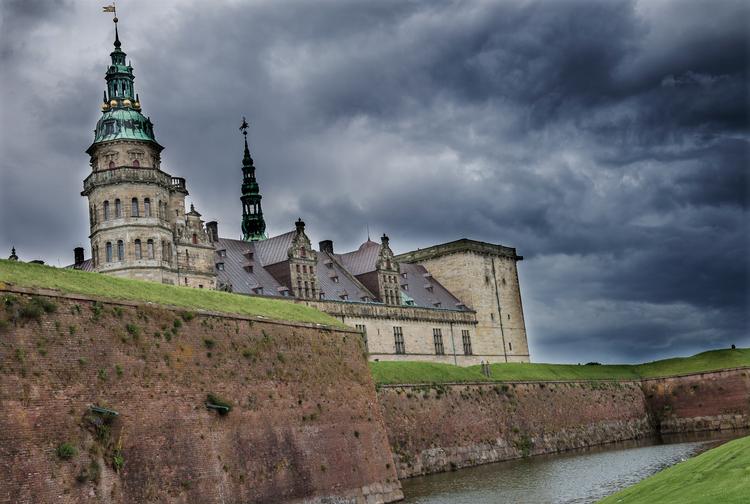 Hvis alt går vel vil gæsterne på Væftets Madmarked i Helsingør i fremtiden kunne se Kronborg fra en ny stor tagterrasse. Foto: Steen Ole/Ritzau Scanpix
