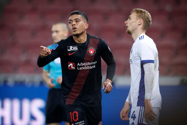 FCM-spilleren Evander, der her har scoret mod FCK, kommer alligevel ikke til at spille Champions League tirsdag aften mod Atalanta. Foto: Jens Dresling/POLFOTO