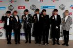BTS har millioner af fans verden over, der betegner sig som BTS-army. I skrivende stund har gruppen hele syv sange på den amerikanske Billboard Top 100-liste.  Foto: Bobby Yip/Ritzau Scanpix