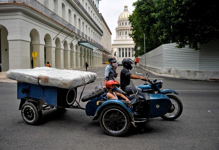 »Under hele sin regeringsperiode har Trump gjort, hvad han kunne, for at tilintetgøre sin forgænger, Barack Obamas, tilnærmelsespolitik over for Cuba«, skriver Anne M. Sørensen. Arkivfoto Yamil Lage