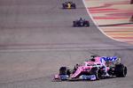 Sergio Perez fra Racing Point på vej mod sejren i Bahrain søndag. Foto: Giuseppe Cacace/Ritzau Scanpix