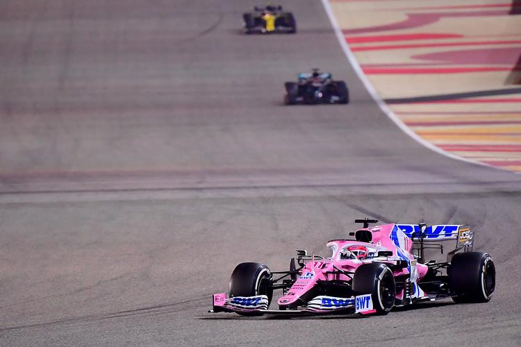Sergio Perez fra Racing Point på vej mod sejren i Bahrain søndag. Foto: Giuseppe Cacace/Ritzau Scanpix
