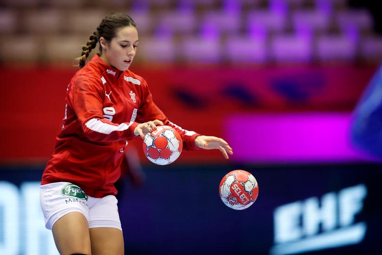 Louise Burgaard spiller til dagligt i den franske klub Metz, og har et indgående kendskab til dagens modstander. Foto: Jens Dresling/POLFOTO