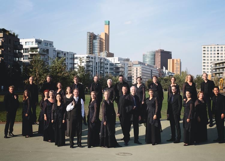 Rias Kammerchor Berlin er rygraden i den nye indspilning af Händels juleklassiker. Foto: Matthias Heyde
