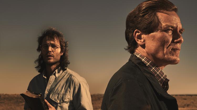 Figurerne David Koresh og  Gary Noesner står på hver sine side af normaliteten, men har alligevel en form for forståelse.  Foto: PR-Foto: CMore