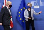 Den britiske premierminister Boris Johnson mødtes onsdag aften i Bruxelles med EU-kommissionens formand Ursula von der Leyen.
 Foto: Pool/Ritzau Scanpix