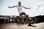 Skateboard er en sport, der vokser hos begge køn. Nu er der olympiske medvind. Sporten på gaden er kommet ind i varmen for at hjælpe den olympiske fremtid. Foto: Maud Lervik/POL