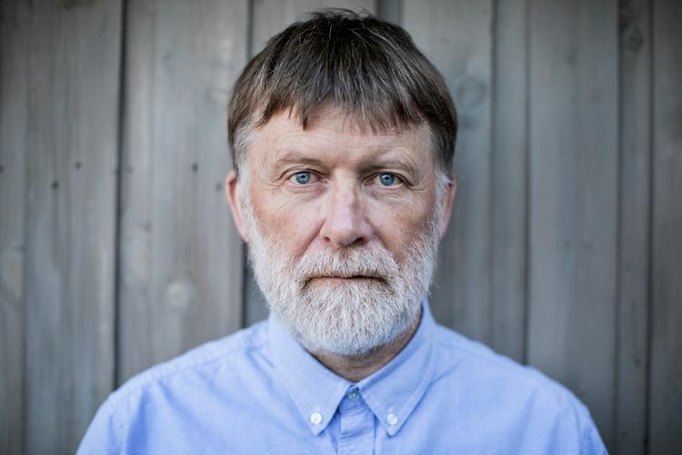 Lars Edslev Andersen, tidligere landsdommer i Vestre Landsret, fungerede som kommissionsformand i Skattesagskommissionen, som blev nedsat for at granske, hvordan Skatteministeriets top forsøgte at påvirke Helle Thorning-Schmidts (S) og hendes mand Stephen Kinnocks skattesag, samt hvordan fortrolige papirer fra deres skattesag kunne blive lækket. 
 Foto: Tor Birk Trads/Tor Birk Trads