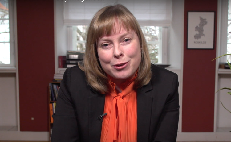 Joy Mogensen er en dygtig kommunikatør og en visionsløs politiker. Business as usual, og det fornemmer man fra start til slut.  Foto: Screendump fra dk4