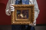 16 gange 21 centimeter måler oliemaleriet fra 1646.  Ifølge Sotheby's er der aldrig blevet stillet spørgsmålstegn ved ægtheden, hvilket ellers ikke er ualmindeligt, når det gælder Rembrandt.   Foto: Courtesy Sotheby’s