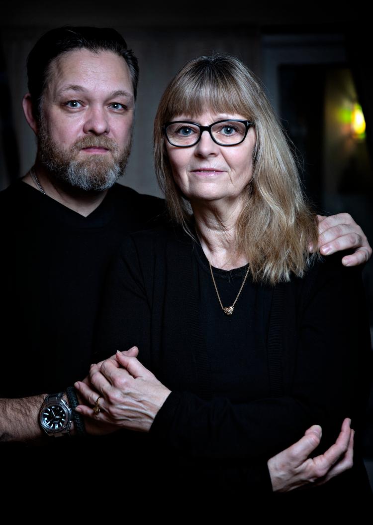 Marianne og Tommy Sørensens datter har forsøgt at tage sit eget liv mere end 20 gange. Tommy Sørensen husker samtaler, hvor han som politimanden i en amerikansk film, forhandler med en, som er ved at hoppe fra en afsats.  Foto: Martin Lehmann