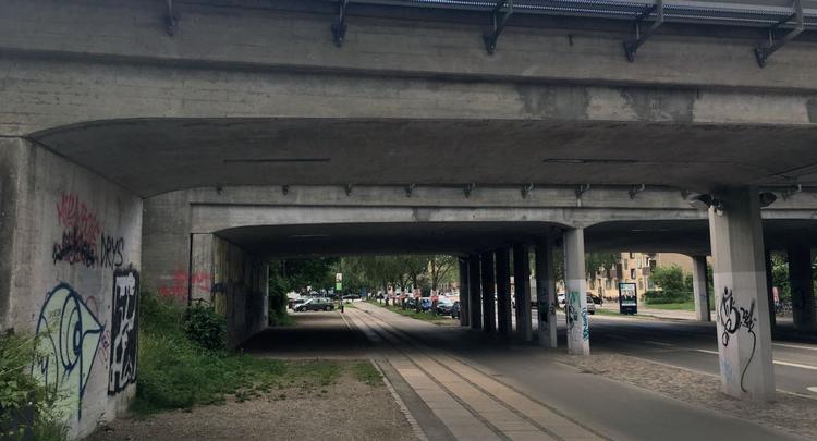 Sådan ser Sjælør Station ud i dag. Men nu skal et kunstværk og mere belysning gøre området mere trygt. Foto: Københavns Kommune