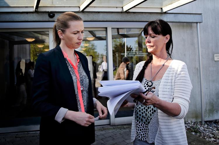Mia Kristina Hansen overrakte efter drabet på en kollega i bocenteret Lindegården 500 beretninger fra socialpædagoger om vold og trusler. Hun efterlyser handling, ikke ord, for at skabe sikkerhed for de ansatte i socialpsykiatrien. Foto: Jens Dresling/POLFOTO