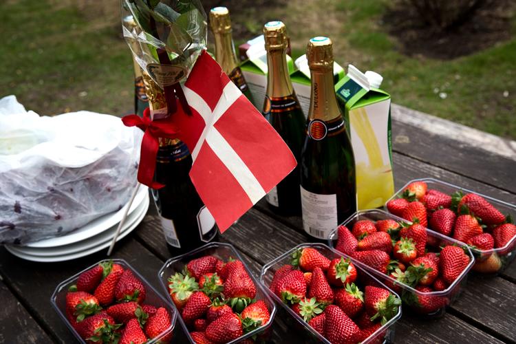 Måske havde du drømt om at blive færdig med studierne på en festlig sommerdag omgivet af venner og familie. Men selv om kalenderen siger januar og lockdown, kan du stadig gøre noget ud af den sidste eksamen på studiet. Foto: Per Folkver/POLFOTO