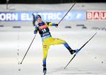 Svenske Sebastian Samuelsson var begejstret ud over alle grænser, da han i december 2020 vandt sit første individuelle på skiskytternes worldcup. Uden for sporten vækker han glæde og had for sin kamp mod doping.  Foto: Antti Aimo-koivisto/Ritzau Scanpix