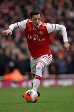 Mesut Özil har forladt Arsenal og er skiftet til Fenerbahce, som fodboldspilleren med de tyrkiske rødder altid har været fan af: »Det er en drøm, der bliver til virkelighed«, siger han til Fenerbahces tv. Foto: Matt Dunham/Ritzau Scanpix