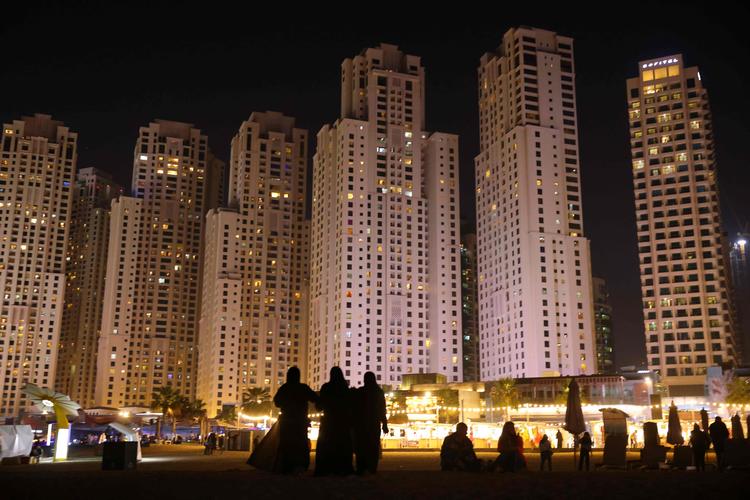 Dubai blev et tilløbsstykke også for danskere til nytår og i det kolde januar, men så fik Dubai-farerne problemer med at komme hjem og forsøger at finde smutveje. Foto: Giuseppe Cacace/Ritzau Scanpix