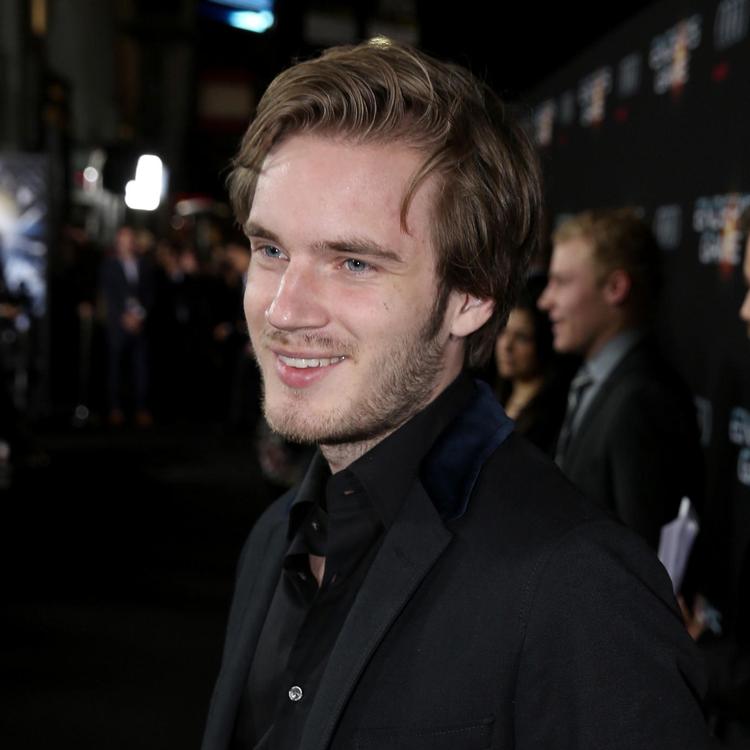 Svenske Felix Kjellberg er verdensberømt under sit YouTube-navn PewDiePie. I 2016 blev han kåret til en af verdens 100 mest indflydelsesrige personer af Time Magazine. Hans videoer på sociale medier er set over 26 milliarder gange.  Foto: Matt Sayles/AP