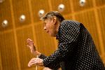 Mariss Jansons, der døde i 2019, var den sidste i en kongerække af chefdirigenter i München. Han efterfølges af briten Simon Rattle, der har valgt at droppe England efter Brexit. Arkivfoto Andreas Haubjerg