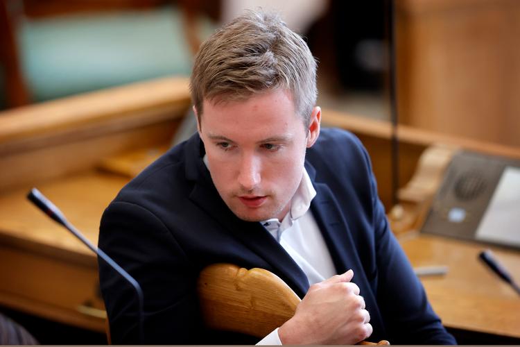 SF's Jacob Mark udtrykte mandag aften glæde over, at dagpengeuret nu sættes på pause. Foto: Jens Dresling/POLFOTO