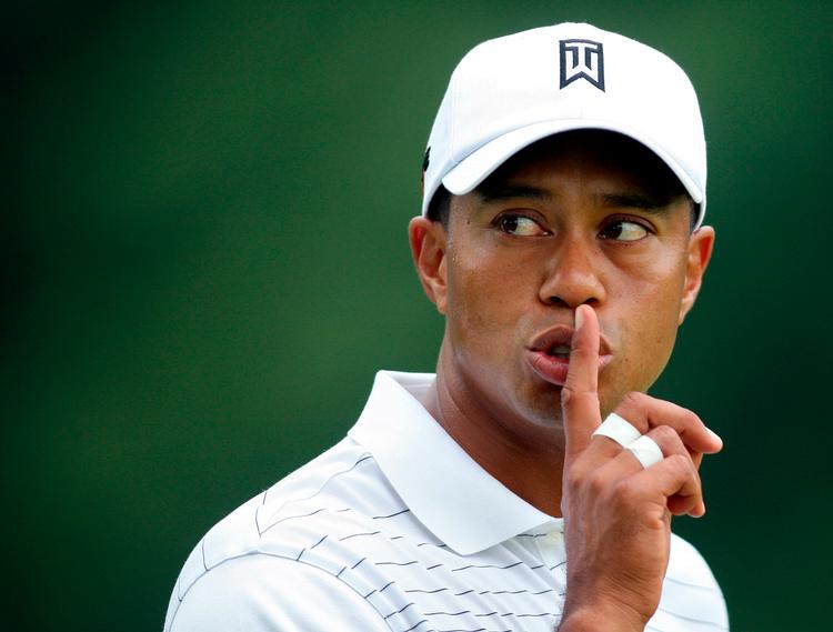 Den verdensberømte golfstjerne Tiger Woods måtte selv engang indrømme, at han havde gang i udvidet form for 'dobbeltdating'. Det er efter alt at dømme ikke ham, der har sendt dagens spørgsmål. Foto: Aaron Josefczyk/Ritzau Scanpix