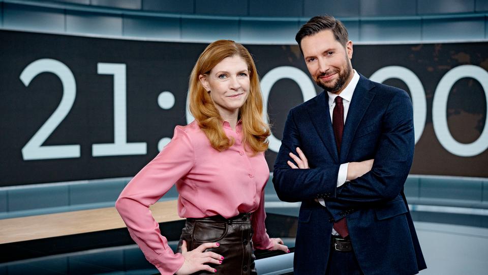 s-meget-tjener-mandlige-tv-v-rter-i-dr-mere-end-deres-kvindelige