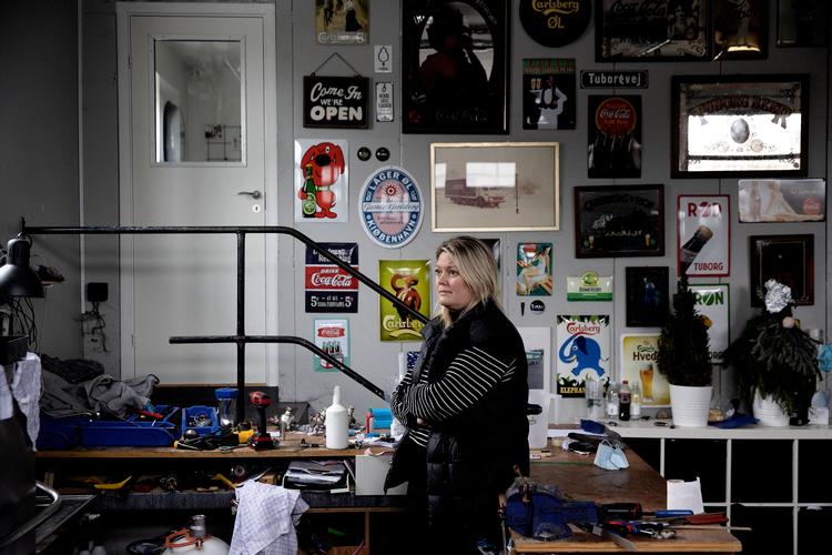 Fadølsforsyningen Nordsjælland er blandt de virksomheder, der har mistet en stor del af omsætningen på grund af coronanedlukningen.    Charlotte Bennekov får nu mulighed for at udsætte betalingen af moms og A-skat. Arkivfoto.  Foto: Peter Hove Olesen/POLFOTO