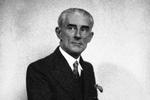 Maurice Ravel var altid fuldstændig ulasteligt klædt. Følelserne gemte han inde bag facaden. Foto: Studio Lipnitzki/Ritzau Scanpix