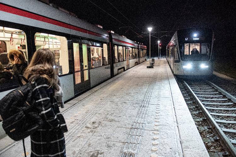 Glatte veje og aflyste tog er, hvad danskerne vågner op til flere steder efter koldeste nat denne vinter. Foto: Casper Dalhoff/Casper Dalhoff