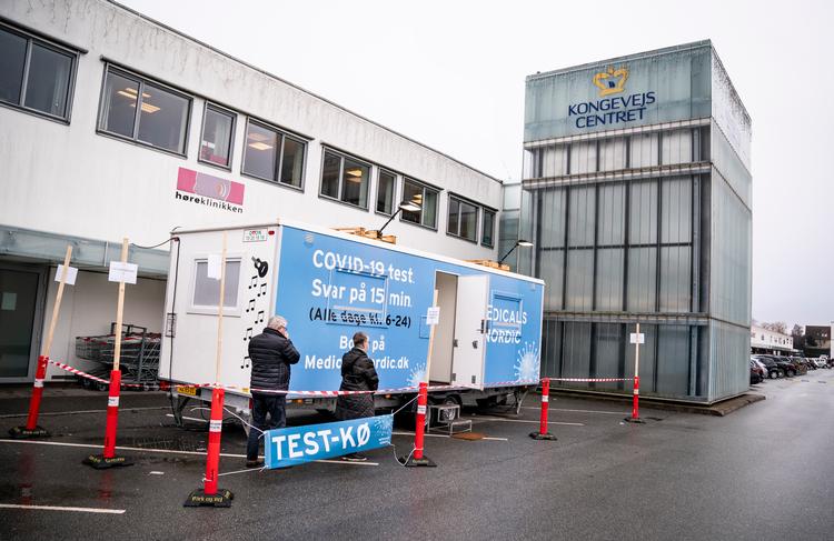 Hygiejnen og adgangsforholdene har især været kritisable i SOS Internationals mobile testenheder, hvor testen konkret foregår i en skurvogn. Medicals Nordic står for test ved nogle af SOS Internationals enheder. Foto: Liselotte Sabroe/Ritzau Scanpix