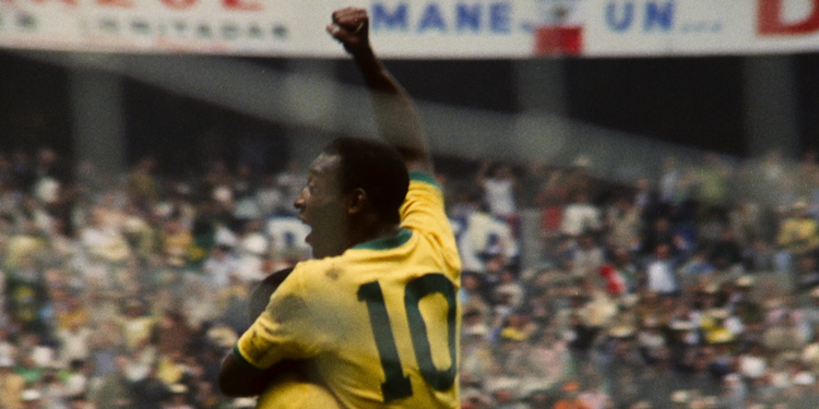 Pelé. Den brasilianske fodboldstjerne er genstand for ny Netflix-dokumentar. 