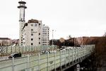 Regeringen har trukket støtten til at rive Bispeengbuen ned. Det er en håbløs prioritering, lyder det fra Frederiksbergs socialdemokratiske viceborgmester Michael Vindfeldt og medlem af kommunalbestyrelsen Ruben Kidde (R). Arkivfoto Finn Frandsen