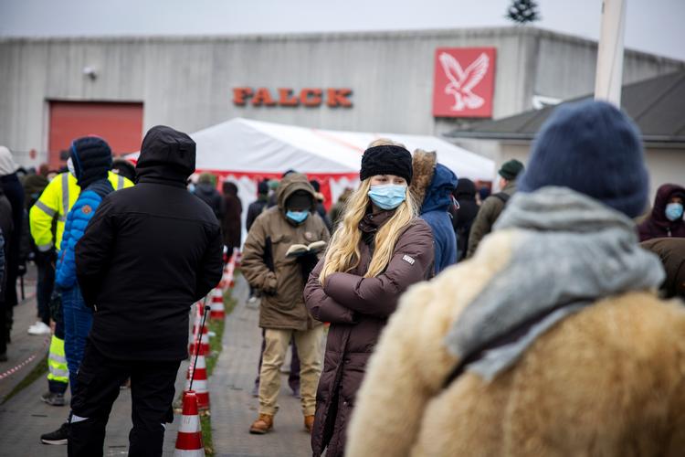 Falck skal overtage leverancen af tusindvis af kviktests i tre af landets kommuner. Firmaet regner med at være helt klar til opgaven mandag.  Foto: Jesper Houborg/POLFOTO