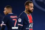 Godt 2,7 milliarder kroner brugte Paris Saint-Germain på Neymar og Kylian Mbappé, der skal bringe klubben succes mod Barcelona i dag. Den slags handler er langt væk i coronakrisen. Foto: Franck Fife/Ritzau Scanpix