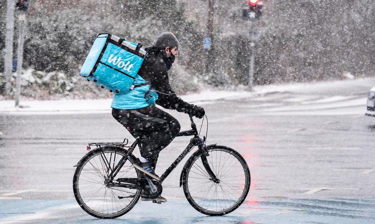 Hos Wolt arbejder budene freelance. De bestemmer derfor selv, hvornår og hvor meget de arbejder, men de er i princippet ikke sikret arbejde. Foto: Henning Bagger/Ritzau Scanpix