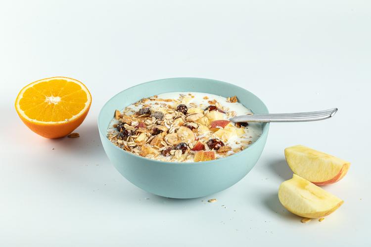 Mysli og frisk frugt er udmærket at toppe sin yoghurt med.  Foto: Mikkel Bækgaard