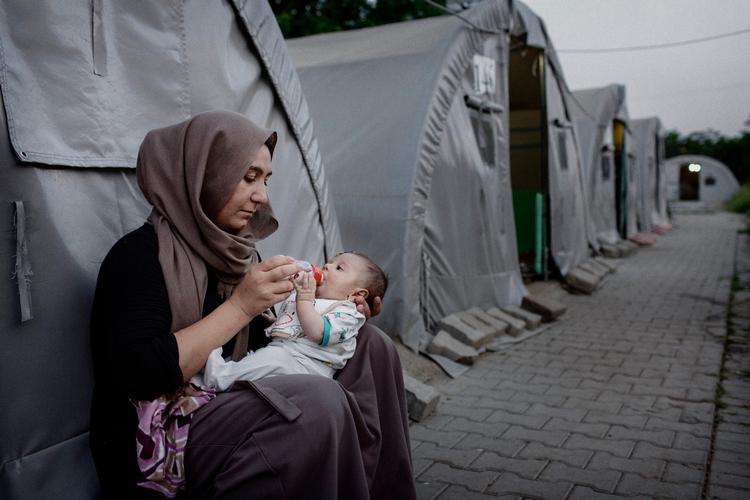 Yazidi-kvinde i flygtningelejr i Tyrkiet efter sin flugt fra Islamisk Stats bødler. Arkivfoto. Foto: Miriam Dalsgaard