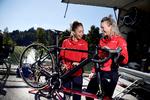 To fremtrædende danske cykelryttere, som vi forhåbentlig kommer til at se i offensive roller i denne sæson. Til venstre er det den altid begejstrede Cecilie Uttrup, til højre er det den danske mester Emma Norsgaard, der allerede har hentet to andenpladser i den nye sæson. Foto: Tariq Mikkel Khan