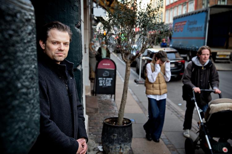 SPLITTELSE. Det er farligt at spille beboere i
forskellige landsdele ud imod hinanden, siger Michael Vindfeldt, og peger på, at det har skadet både USA og Storbritannien dybt.  Foto Martin Lehmann