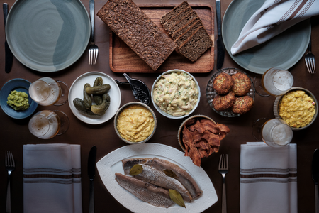 Palægade er genåbnet og tilbyder ny frokostkit til de sulte hjemmearbejdende. Foto: PR