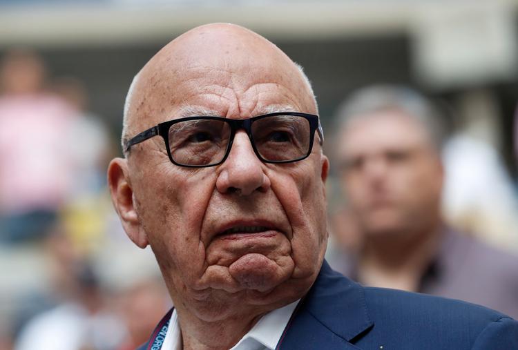 I 2011 blev det afsløret, at Rupert Murdochs aviser i Storbritannien i årevis havde aflyttet både kendte og ukendtes telefoner. Efter hacking-skandalen trak han sig ud af det britiske marked og satsede herefter på USA. 
 (Foto: Mike Segar/Ritzau Scanpix)   Foto: Mike Segar/Ritzau Scanpix