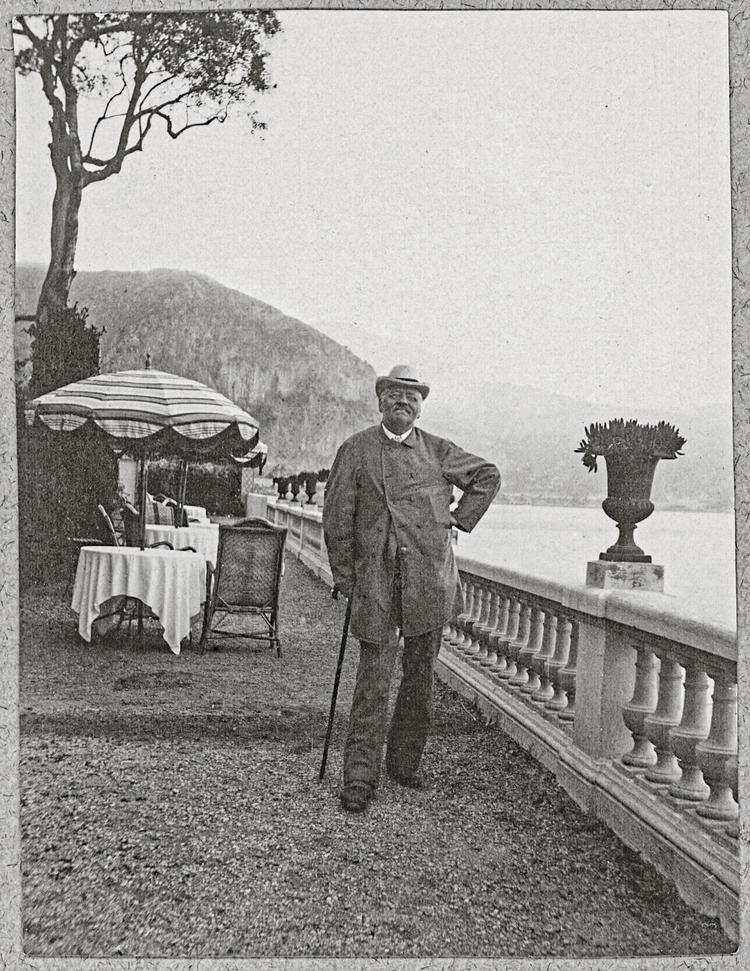 Poul Andræ stod aldrig offentligt frem som homoseksuel, men de færreste har nok betvivlet hans seksuelle observans, som bl.a. bragte ham på eventyr til sydligere himmelstrøg. Han besøgte Italien adskillige gange, her ca. 1910. Illustration fra bogen.  Foto: Ukendt