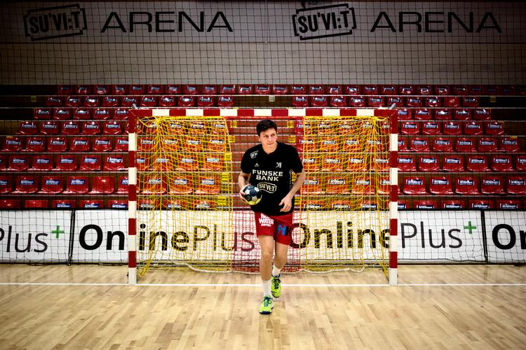  Landstræner Nikolaj Jacobsen har store forventninger til Lasse Møller, og går alt efter planen, kommer Flensborg-spilleren til at dominere på det danske landshold i en årrække. Foto: Nanna Navntoft/POLFOTO